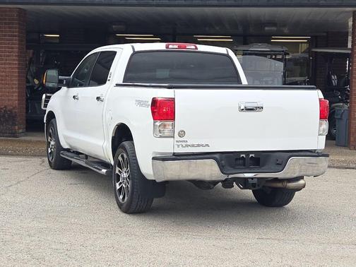 2013 Toyota Tundra Grade