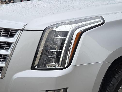 2018 Cadillac Escalade Premium Luxury