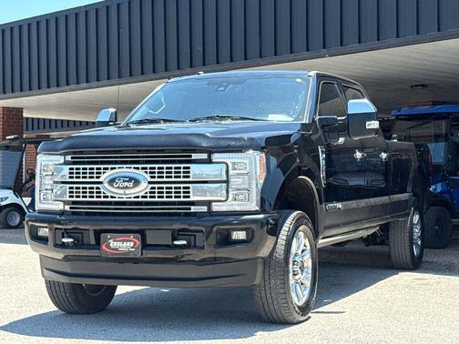 Shadow Black 2018 Ford F-350 Platinum