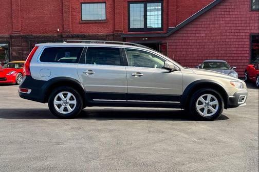 2012 Volvo XC70 3.2