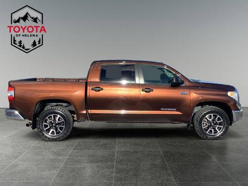 2017 Toyota Tundra SR5
