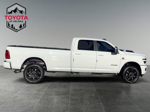 2025 RAM 2500 Laramie Crew Cab 4x4 8' Box