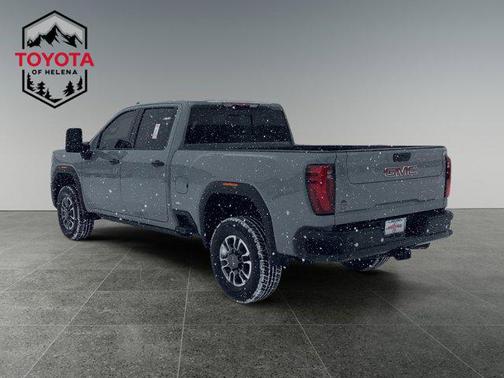 2024 GMC Sierra 3500 SLT