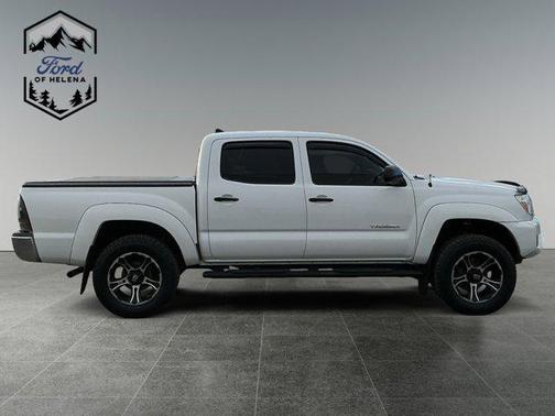 2014 Toyota Tacoma Base