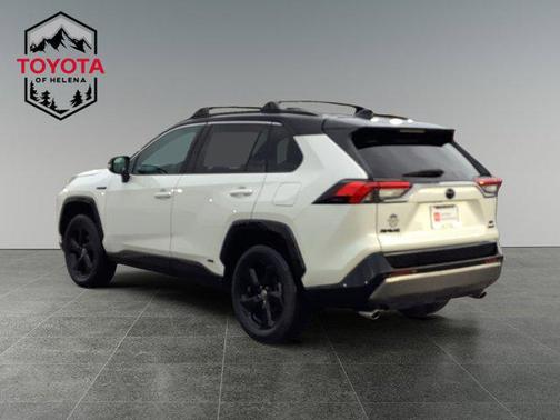 2021 Toyota RAV4 Hybrid SE