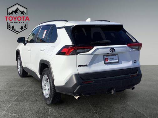 2021 Toyota RAV4 LE