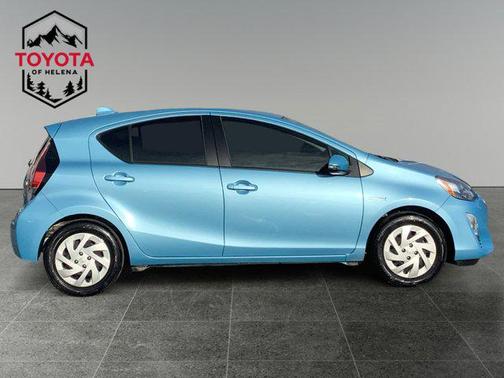 2016 Toyota Prius c Three