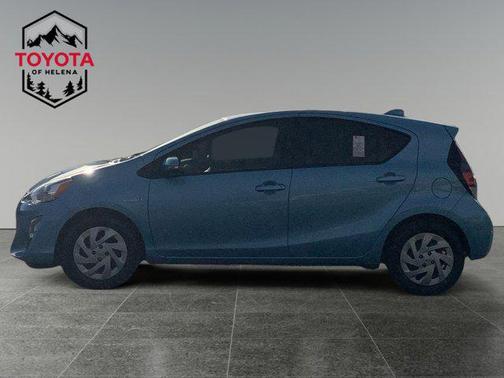 2016 Toyota Prius c Three