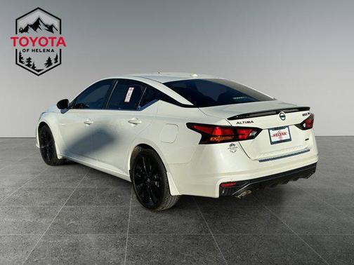 2022 Nissan Altima SR Intelligent AWD