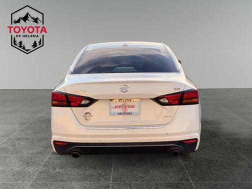 2022 Nissan Altima SR Intelligent AWD