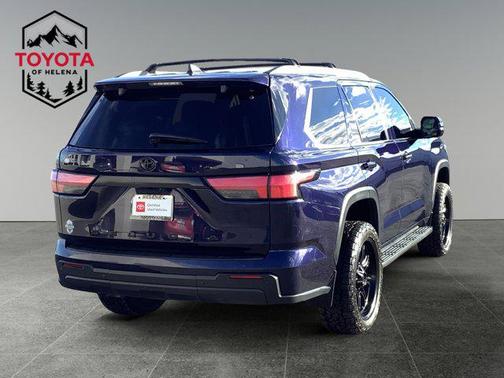 2024 Toyota Sequoia SR5