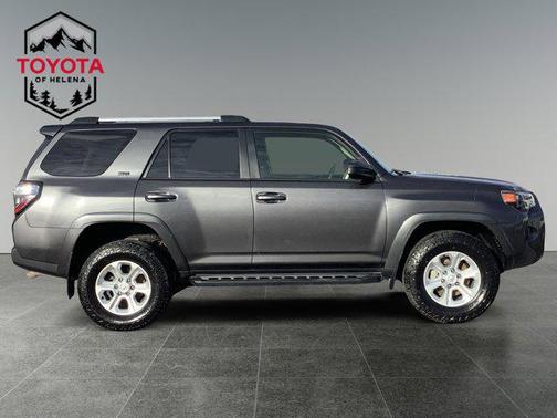 2023 Toyota 4Runner SR5
