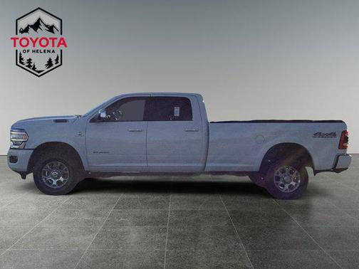 2022 RAM 2500 Laramie Crew Cab 4x4 8' Box