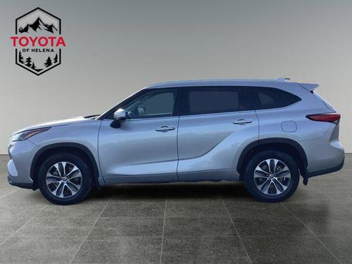 2023 Toyota Highlander Hybrid XLE