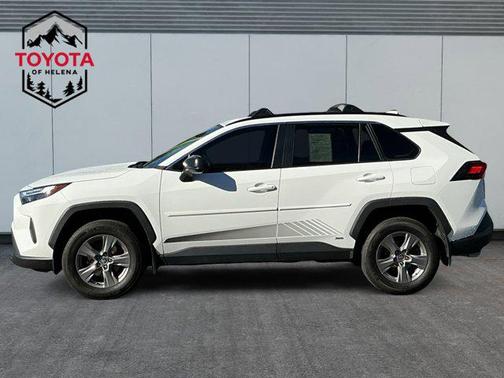2023 Toyota RAV4 Hybrid LE