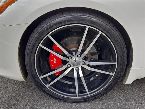 2014 INFINITI Q60 Base