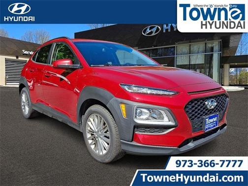 2021 Hyundai KONA SEL