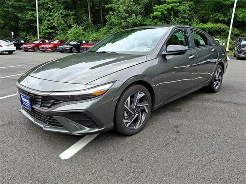 2025 Hyundai ELANTRA Sport