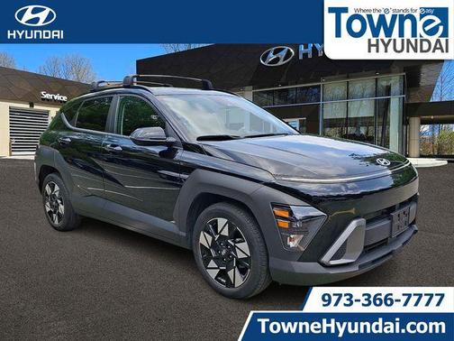Abyss Black Pearl 2024 Hyundai KONA SEL
