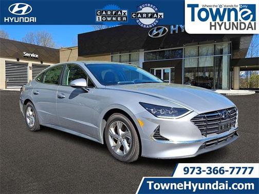 2023 Hyundai SONATA SE