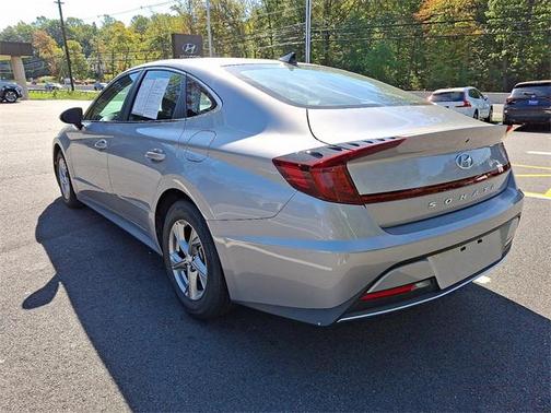 2023 Hyundai SONATA SE