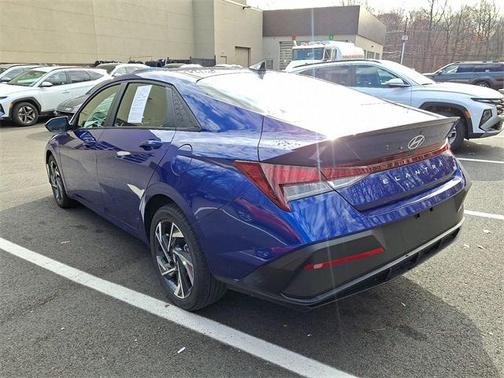 2025 Hyundai ELANTRA Sport