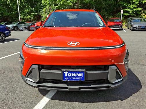 2025 Hyundai KONA SEL