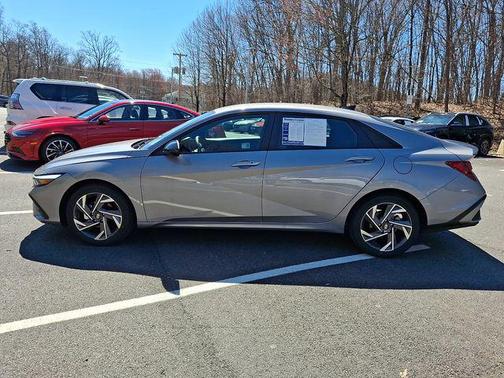Fluid Metal 2025 Hyundai ELANTRA Sport