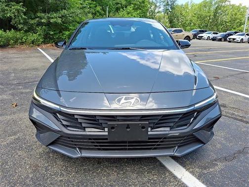 2025 Hyundai ELANTRA Sport