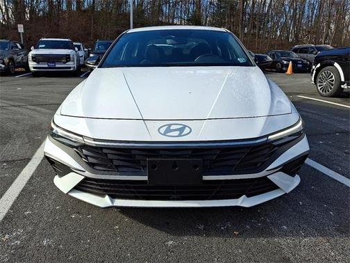 2025 Hyundai ELANTRA Sport