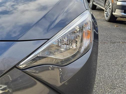 2017 Toyota Yaris iA Base