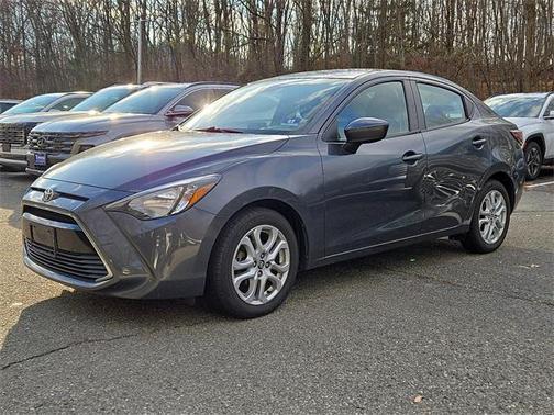 2017 Toyota Yaris iA Base