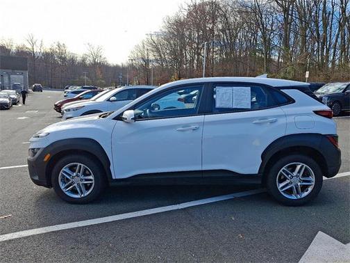 2023 Hyundai KONA SE