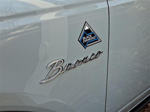 2022 Ford Bronco Black Diamond