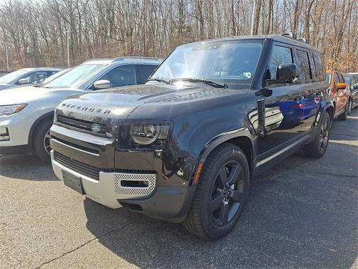 2020 Land Rover Defender 110 SE