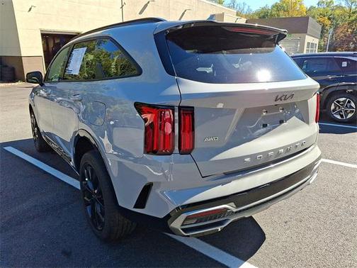 2022 Kia Sorento SX