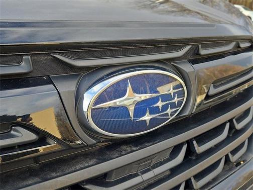 2023 Subaru Forester Base