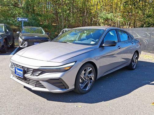 2025 Hyundai ELANTRA Sport