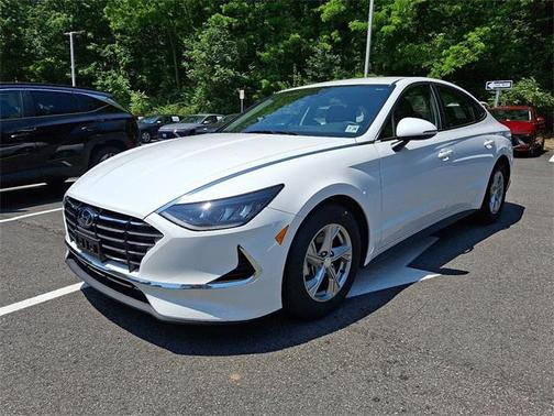 2023 Hyundai SONATA SE