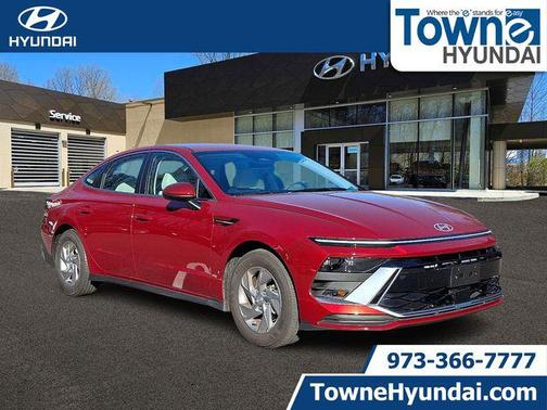 2025 Hyundai SONATA SE