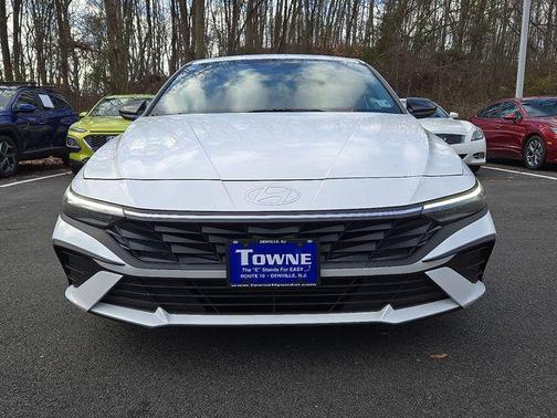 2025 Hyundai ELANTRA Sport