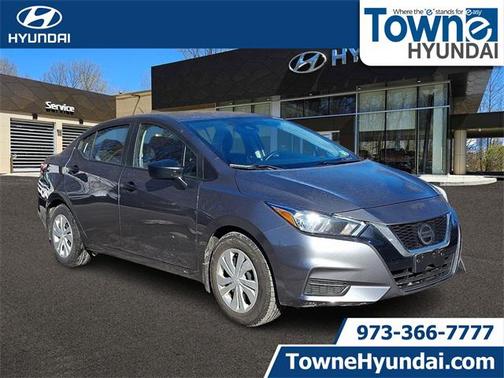 2022 Nissan Versa 1.6 S