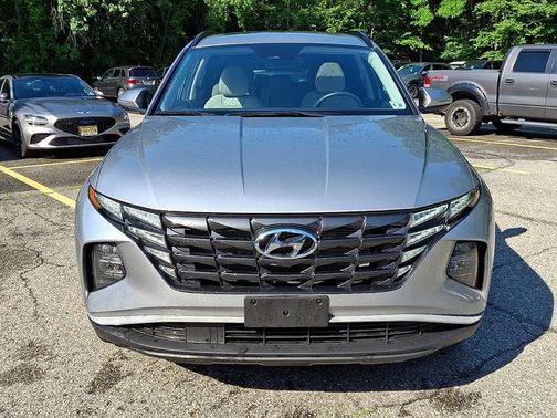 Shimmering Silver 2023 Hyundai TUCSON SEL