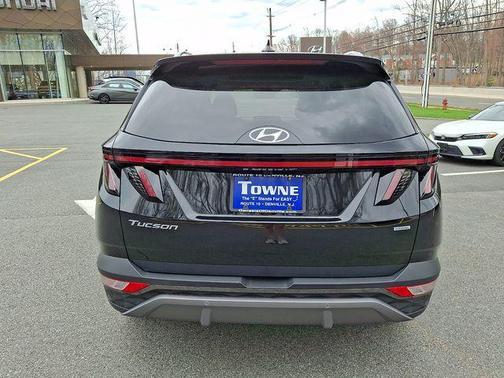 Phantom Black 2023 Hyundai TUCSON Limited