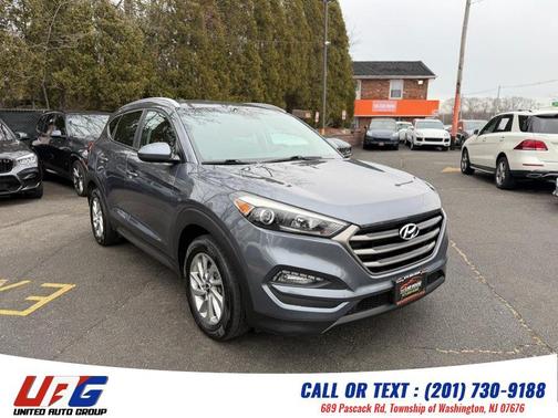 2016 Hyundai TUCSON SE