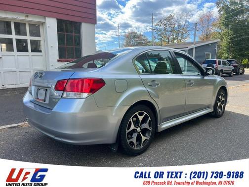 2013 Subaru Legacy Premium