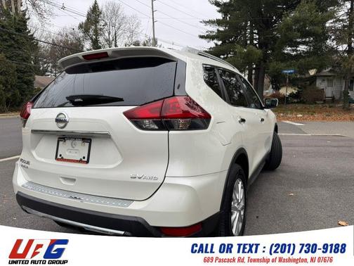 2018 Nissan Rogue SV