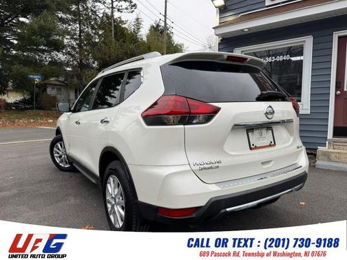 2018 Nissan Rogue SV