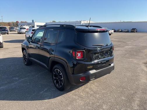 2023 Jeep Renegade Upland