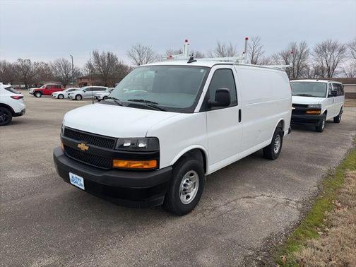 2025 Chevrolet Express 3500 RWD 3500 Regular Wheelbase WT